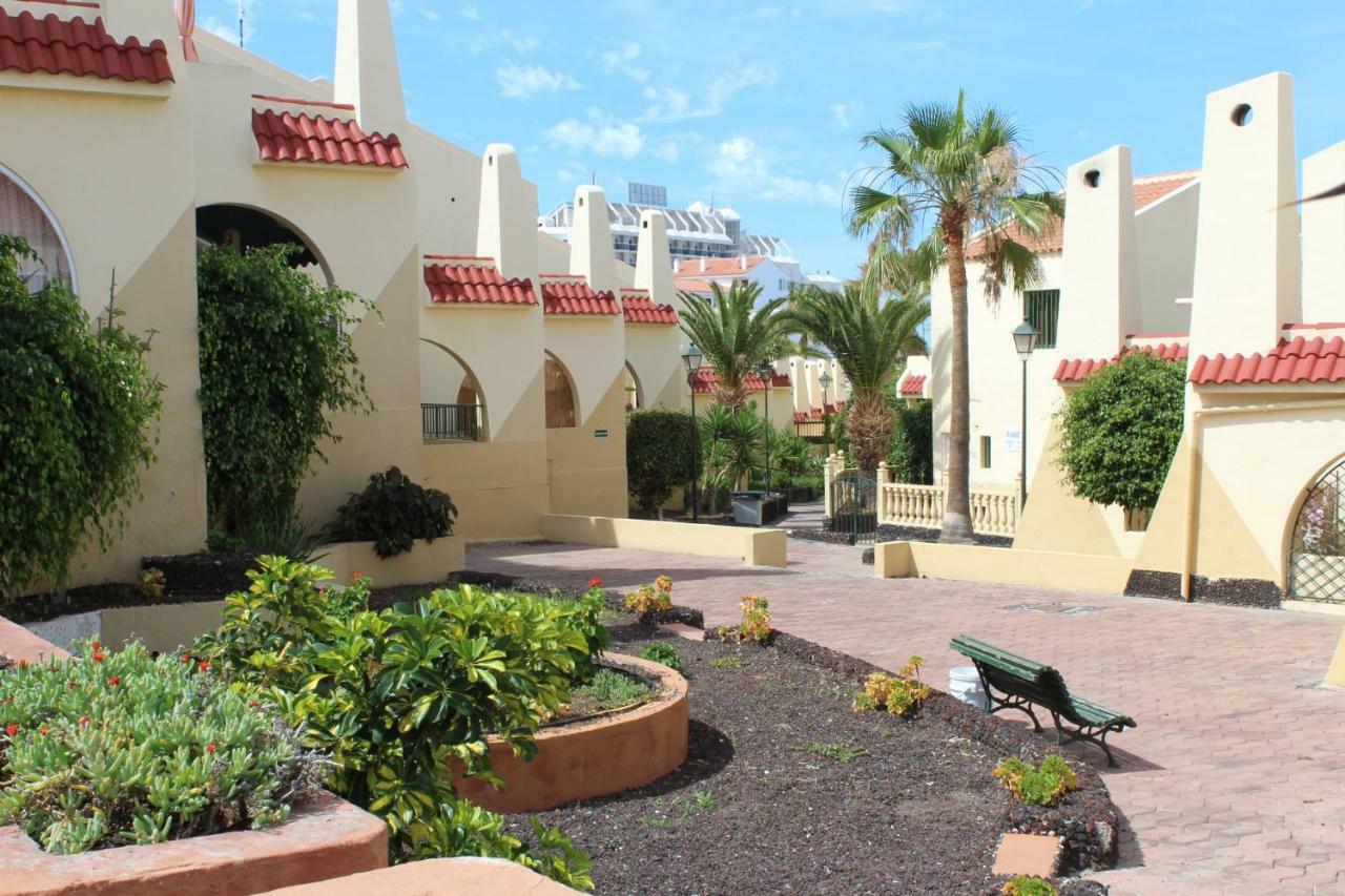 Holiday In Mareverde Costa Adeje  Exterior photo